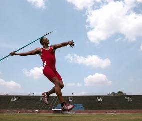 开云APP-英格兰险胜挪威，巴雷拉的个人英雄主义与足球的现代性困境