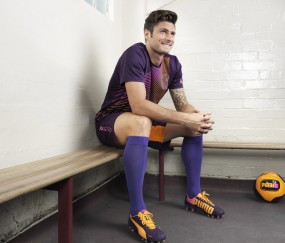 开云体育在线-范弗利特爆发，深圳队速胜开拓者，一场定义赛季的胜利