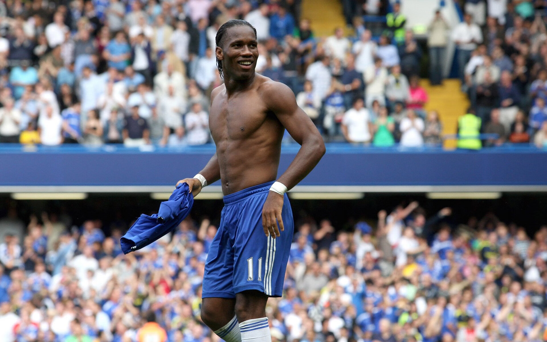 当F1引擎在巴林轰鸣，贝蒂斯却在罗马城上演绿色闪电