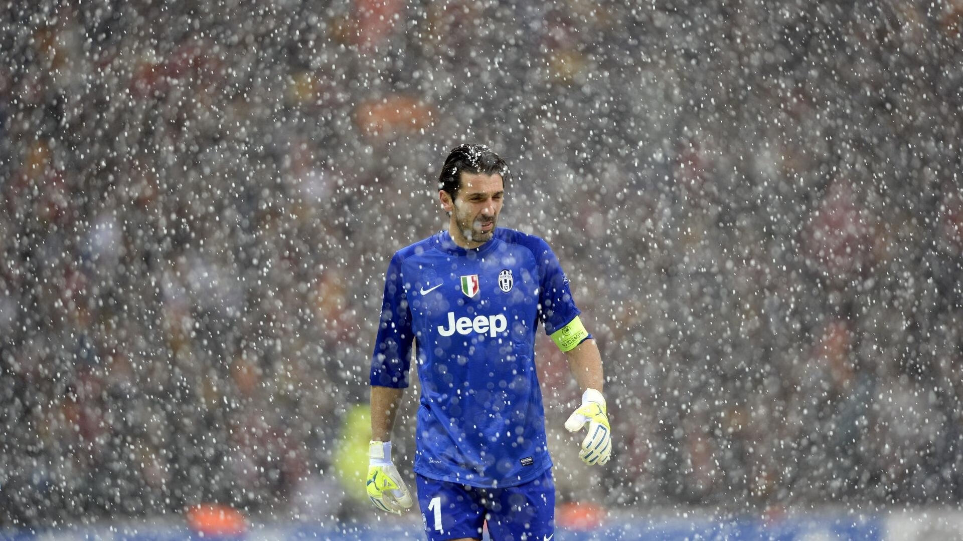 西决生死战之夜,德罗赞用沉默的刀锋,剖开命运咽喉